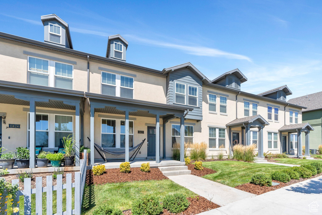 11422 S REGALSTONE DR South Jordan, UT 84009