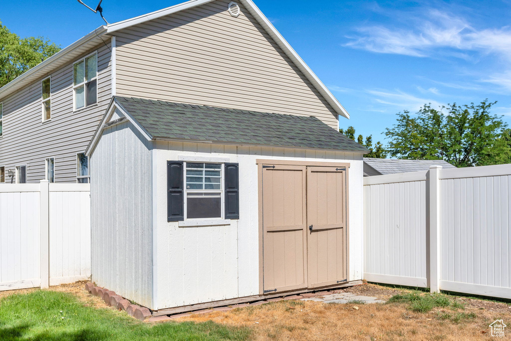 Photo 31 for MLS #2105235 at 35 W 1350 North