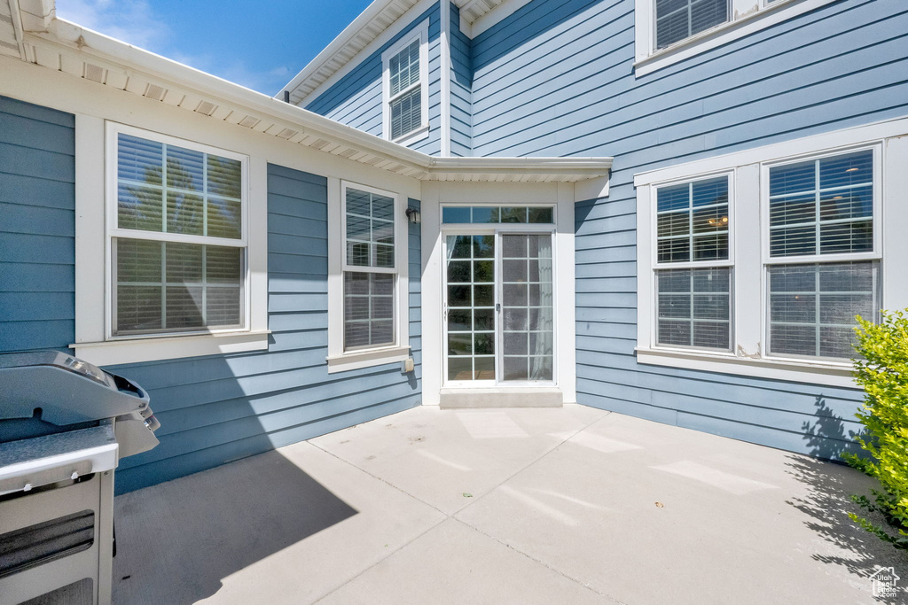 4251 W LAKE BRIDGE DR South Jordan, UT 84009