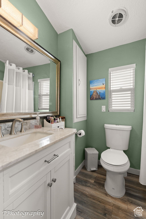 Photo 10 for MLS #2105240 at 1150 W Red Hills #118