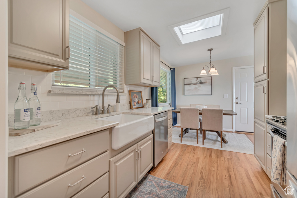 3426 S CRESTWOOD DR Salt Lake City, UT 84109