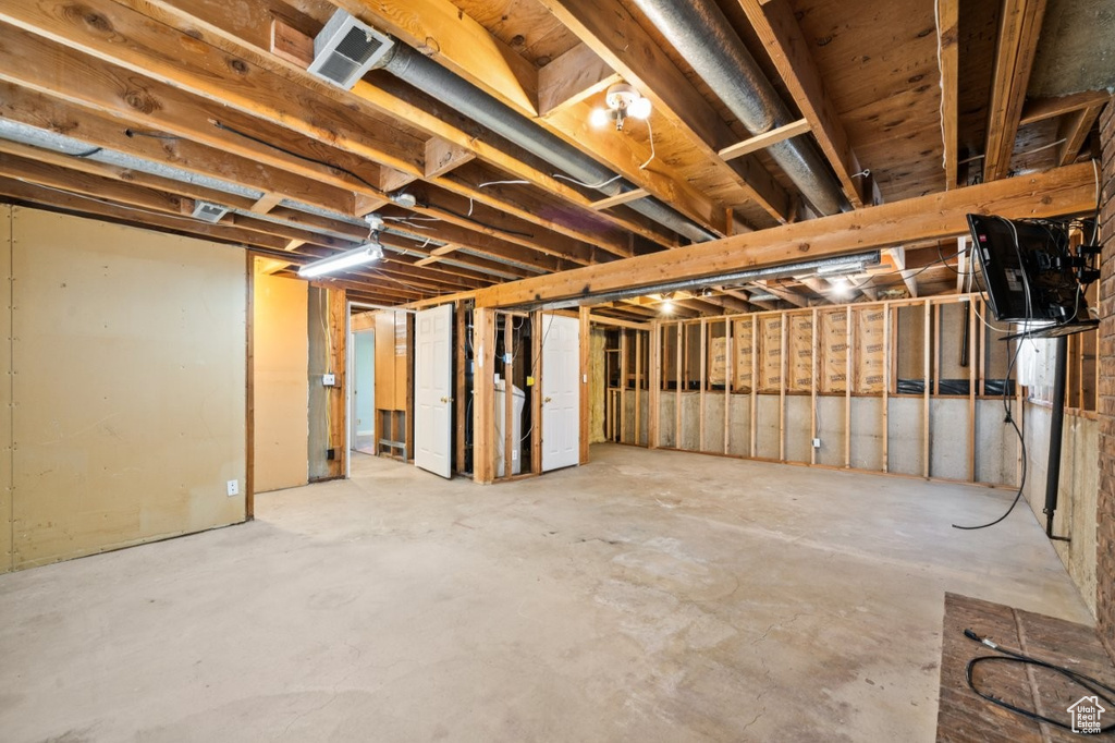 1093 N BEDFORD DR Kaysville, UT 84037