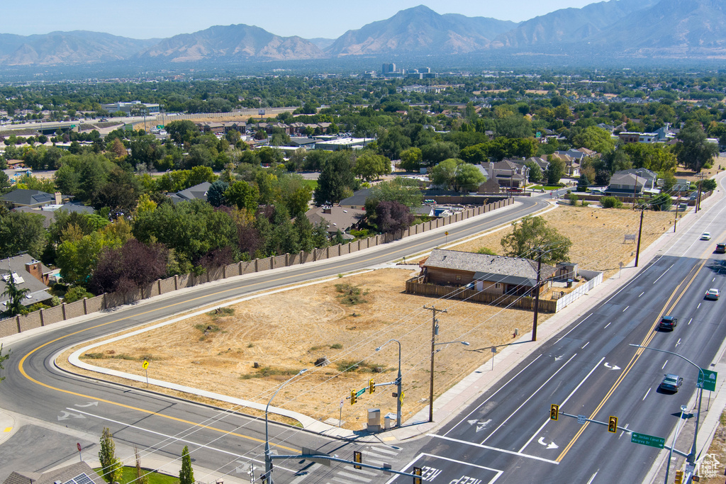 1891 W JORDAN CANAL RD Taylorsville, UT 84129