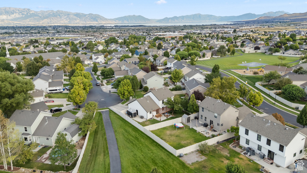 381 W CONCORD PL Saratoga Springs, UT 84045