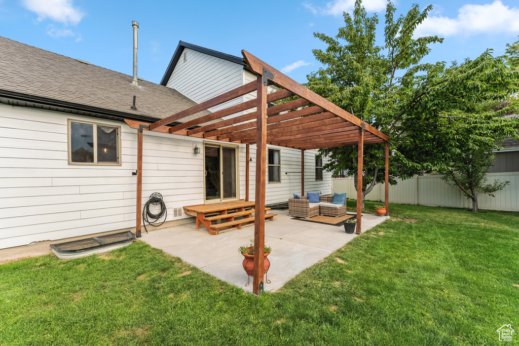 381 W CONCORD PL Saratoga Springs, UT 84045