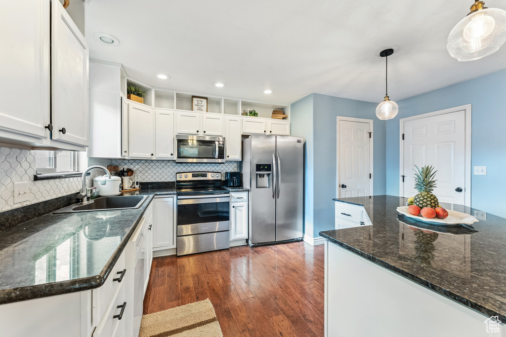 381 W CONCORD PL Saratoga Springs, UT 84045