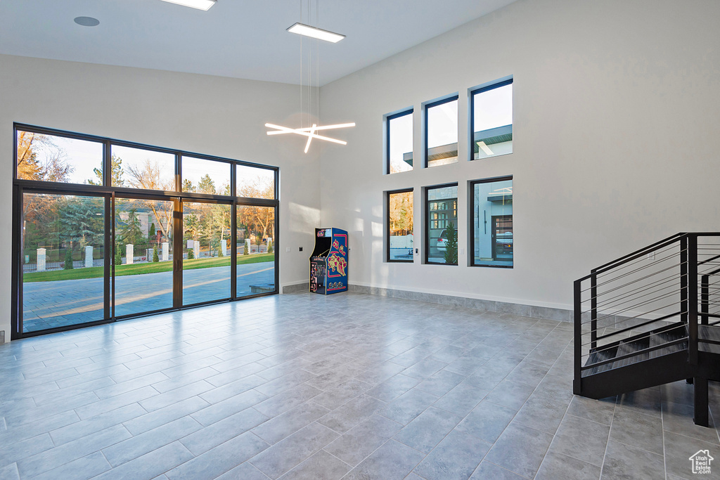2222 E WALKER LN Holladay, UT 84117