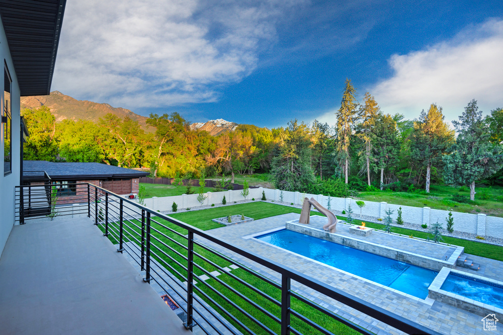 2222 E WALKER LN Holladay, UT 84117