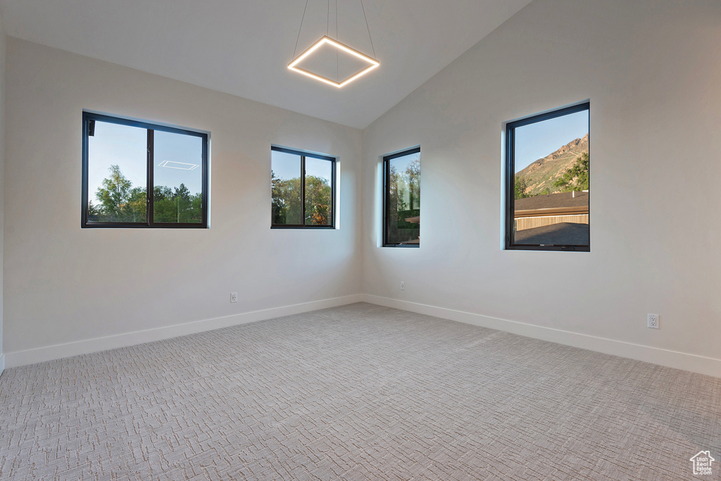 2222 E WALKER LN Holladay, UT 84117