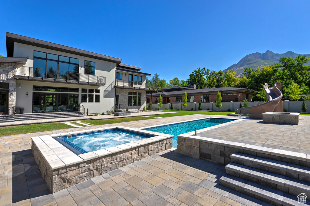 2222 E WALKER LN Holladay, UT 84117