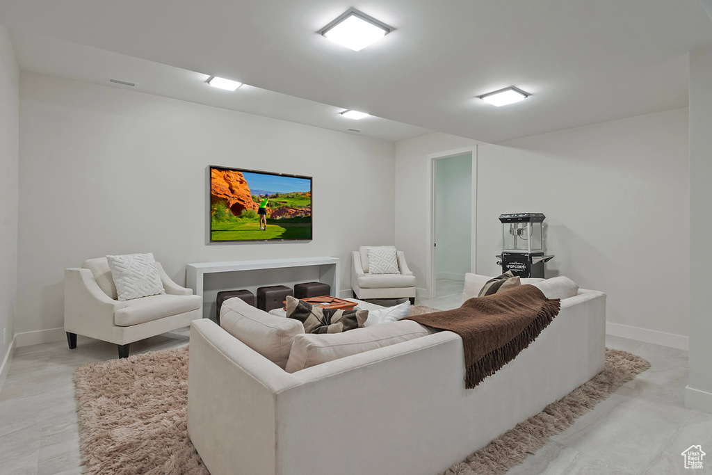 2222 E WALKER LN Holladay, UT 84117