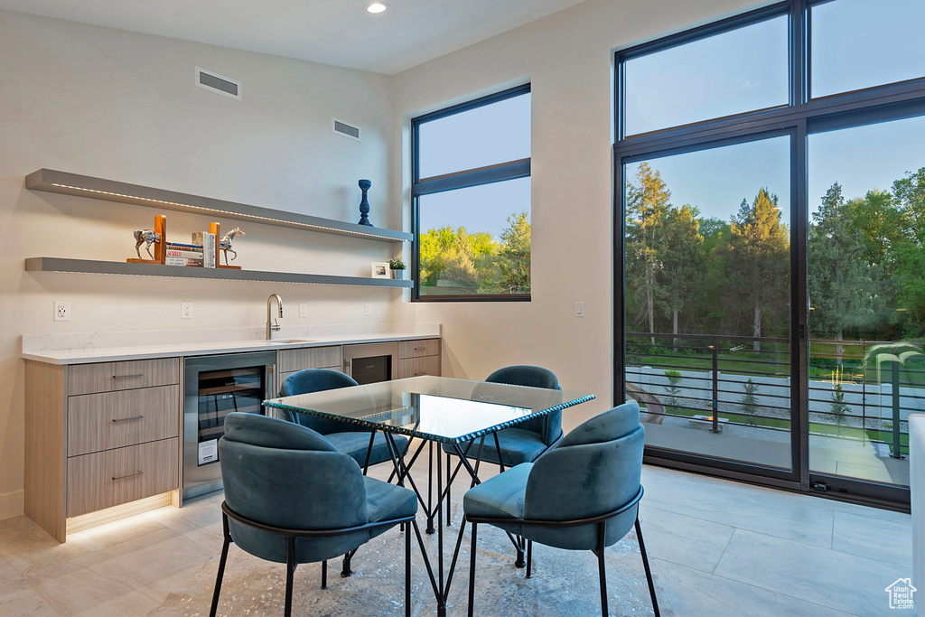 2222 E WALKER LN Holladay, UT 84117