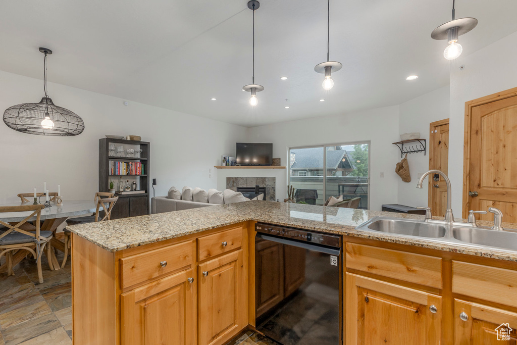 Photo 14 for MLS #2105277 at 1646 Fox Hollow #G5
