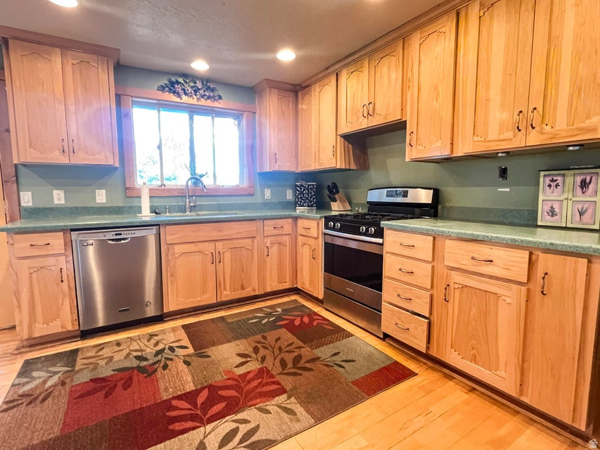 2498 W SILVERADO RDG Duck Creek Village, UT 84762