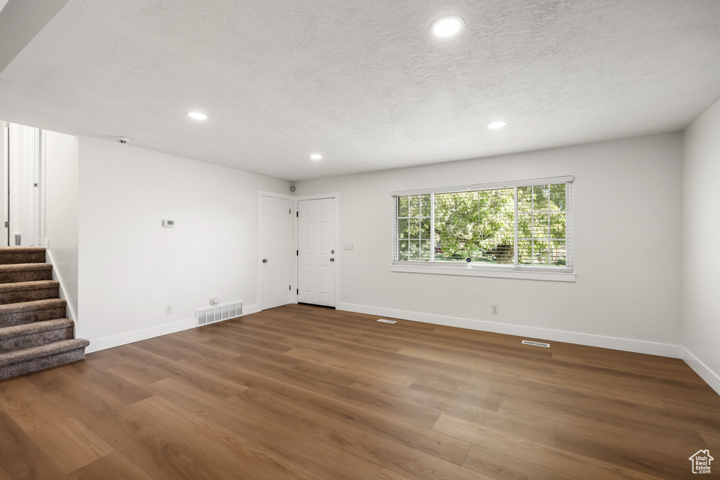 523 W LOYAL DR Murray, UT 84123