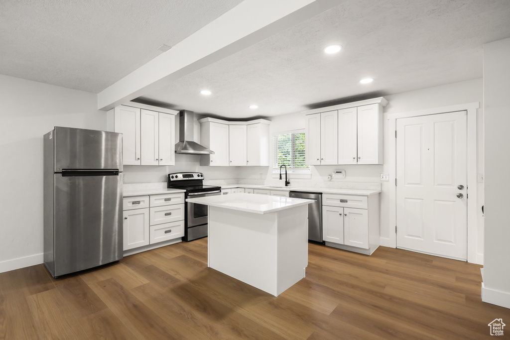 523 W LOYAL DR Murray, UT 84123