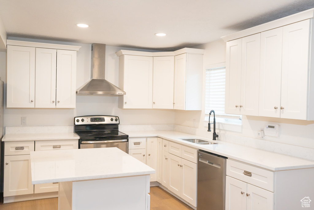 523 W LOYAL DR Murray, UT 84123