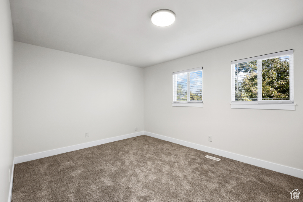 523 W LOYAL DR Murray, UT 84123
