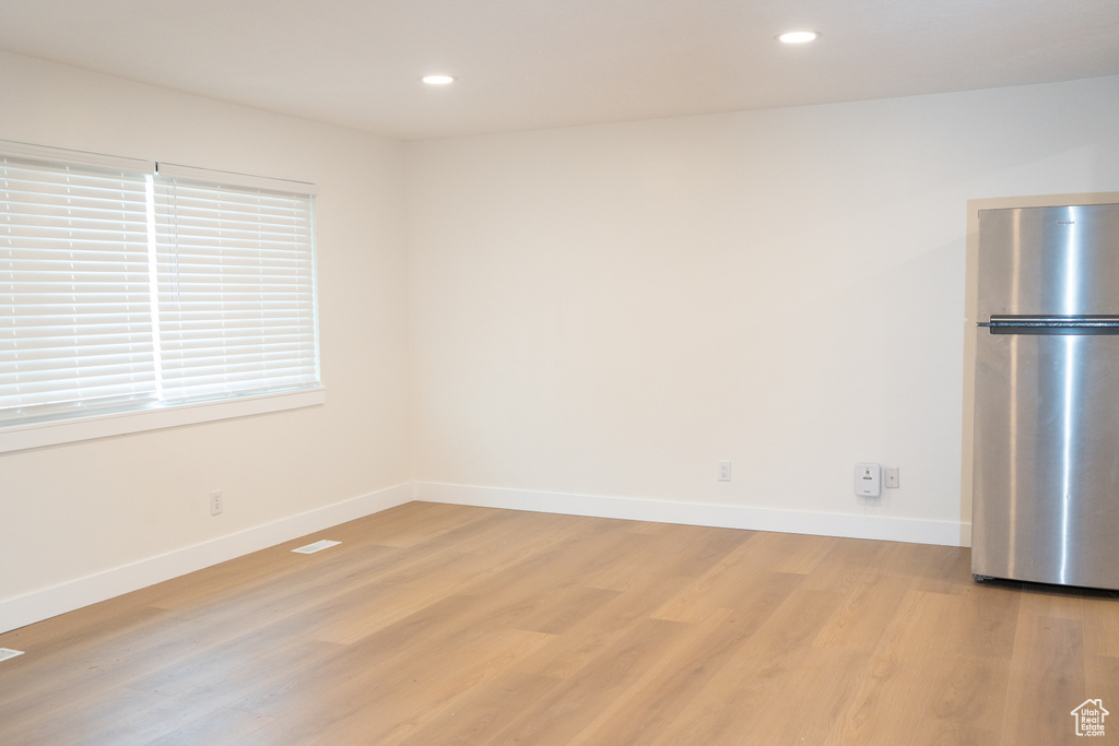 523 W LOYAL DR Murray, UT 84123