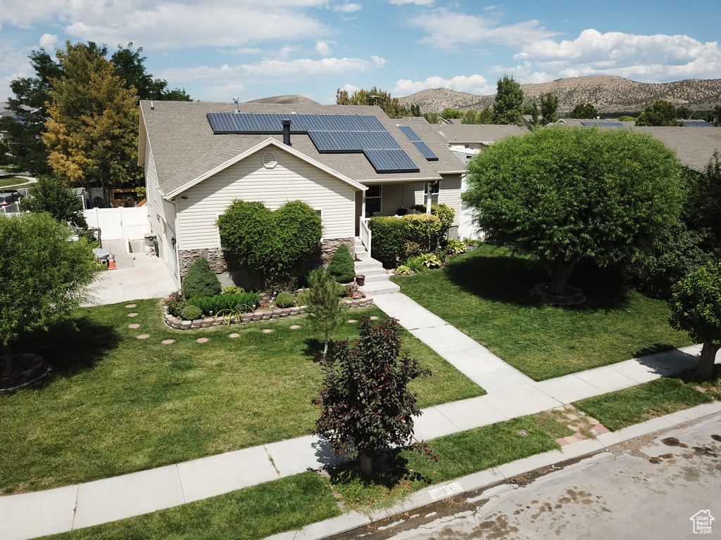 2011 E JUNIPER DR Eagle Mountain, UT 84005