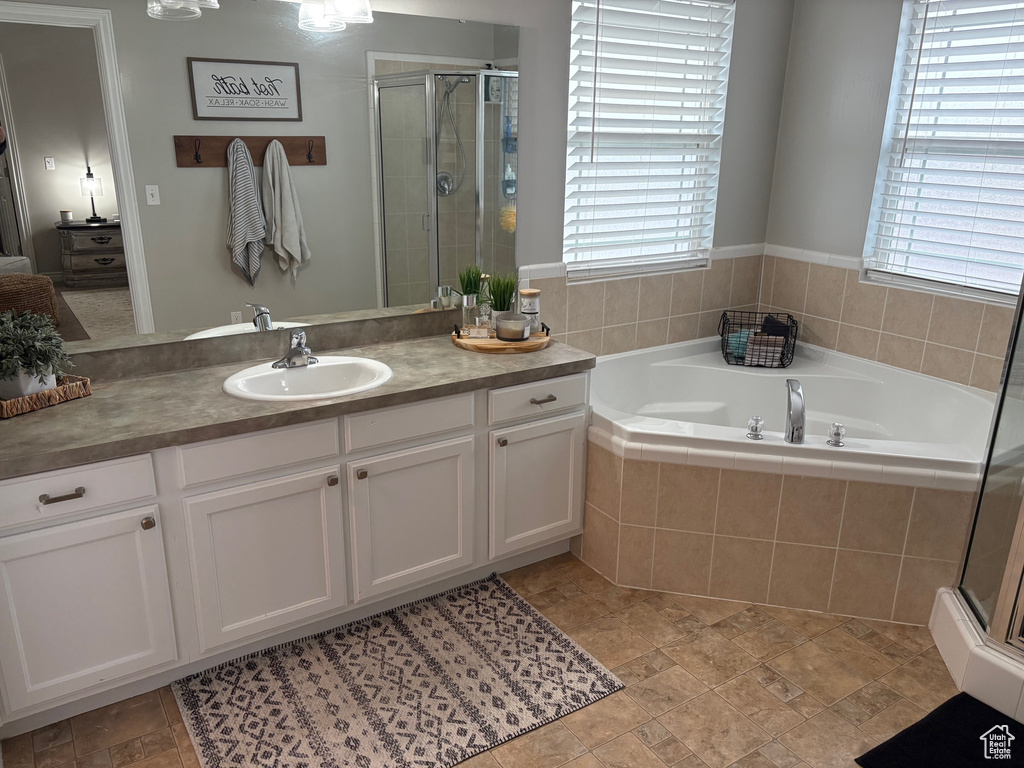 Photo 40 for MLS #2105303 at 840 N Great View Dr