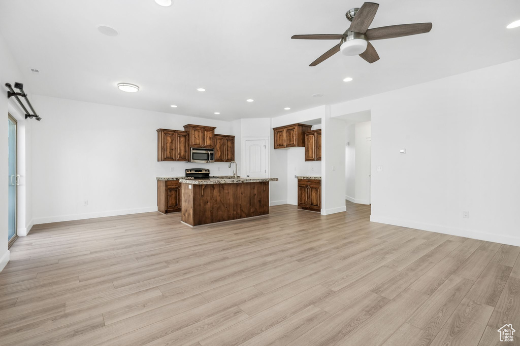 Photo 10 for MLS #2105310 at 1227 N Baycrest Dr
