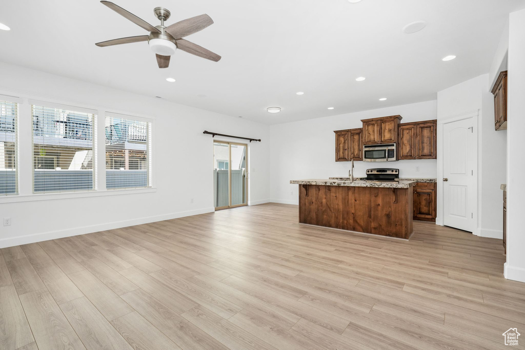 Photo 9 for MLS #2105310 at 1227 N Baycrest Dr