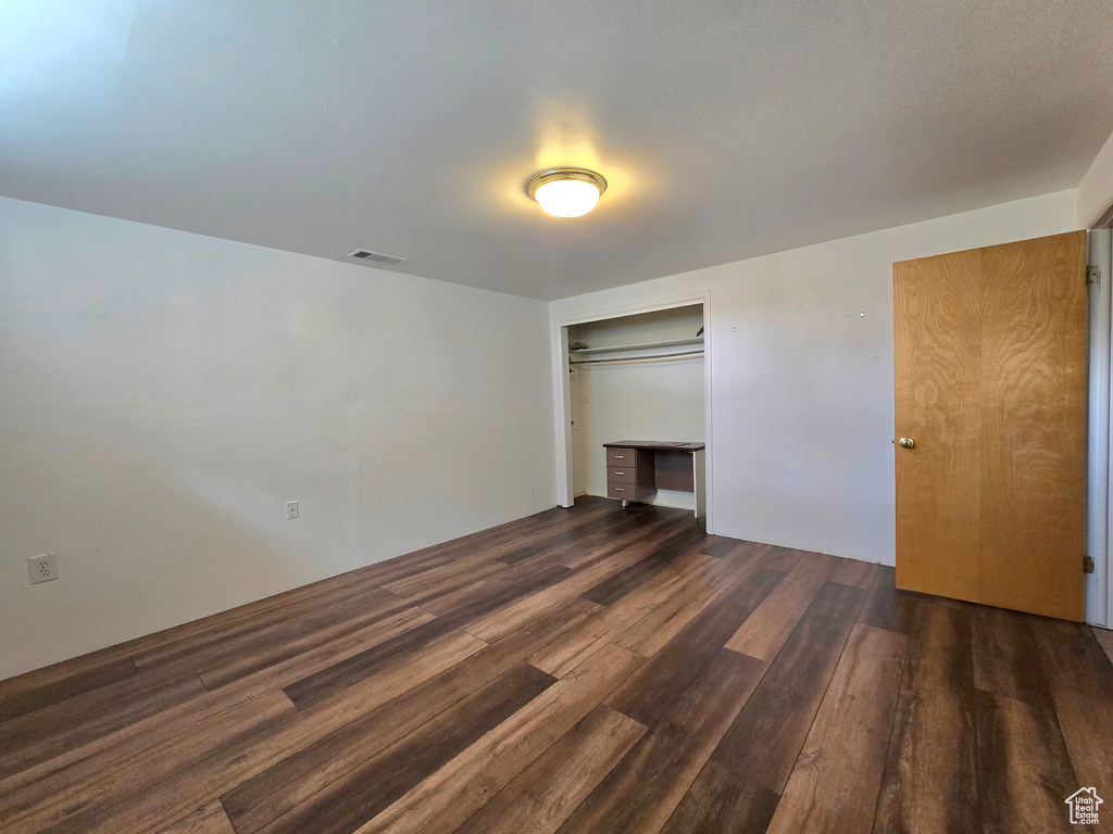 Photo 20 for MLS #2105314 at 271 W Main St