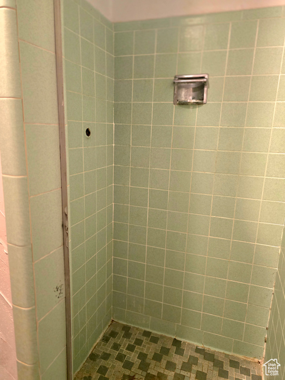 Photo 28 for MLS #2105314 at 271 W Main St