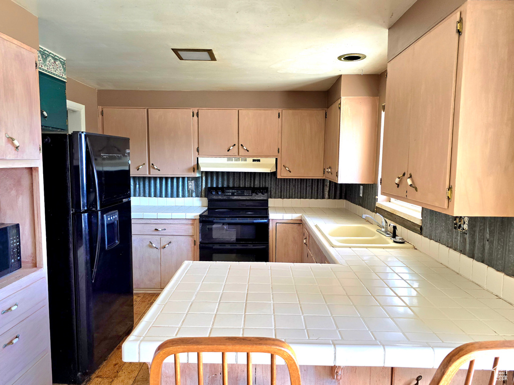 Photo 6 for MLS #2105314 at 271 W Main St