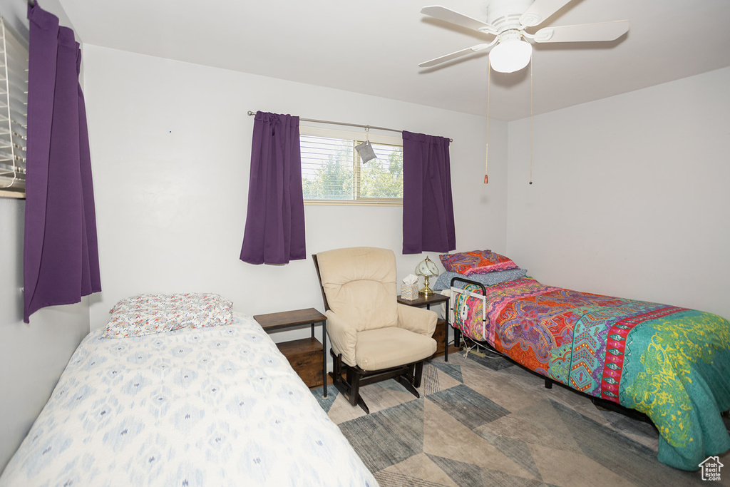Photo 12 for MLS #2105315 at 829 E Zenith Ave