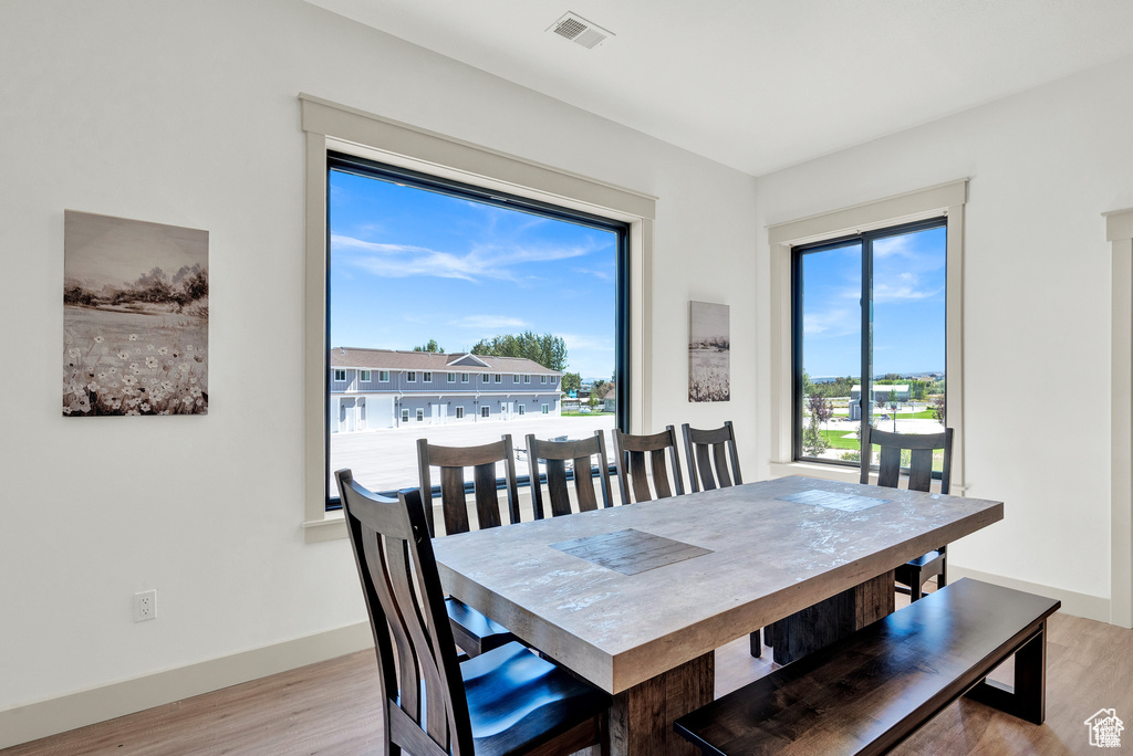 Photo 7 for MLS #2105316 at 564 S Stump Rd