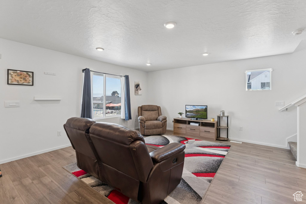 8667 W ADDIE DR Magna, UT 84044