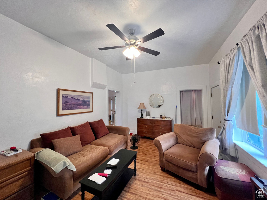 Photo 4 for MLS #2105331 at 350 W Main St
