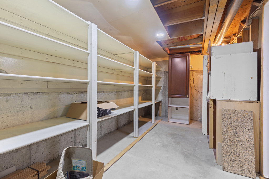 3364 E CREEK RD Cottonwood Heights, UT 84121