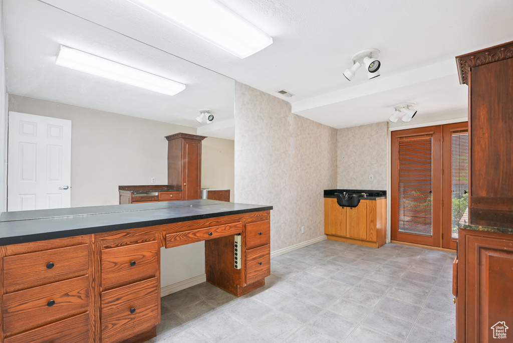 Photo 40 for MLS #2105333 at 3364 E Creek Rd