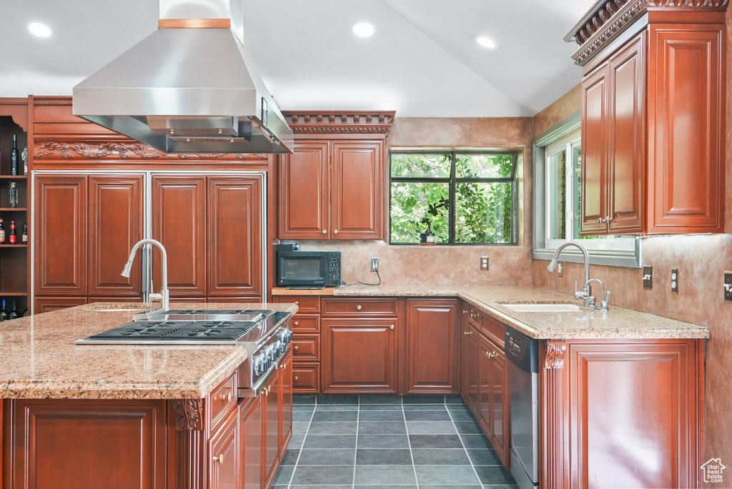 Photo 3 for MLS #2105333 at 3364 E Creek Rd