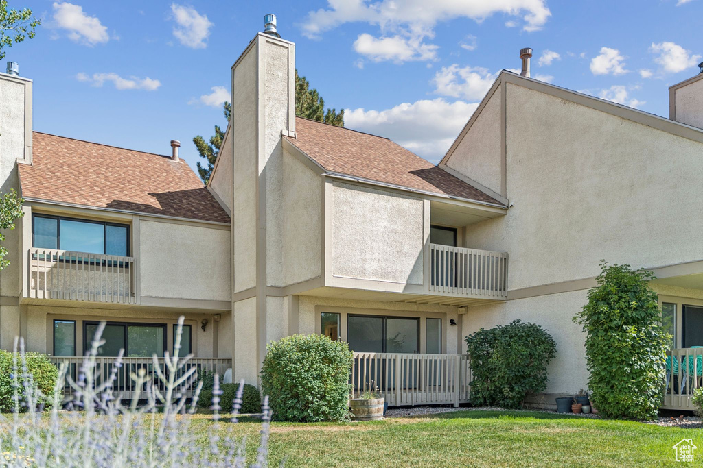 Photo 2 for MLS #2105369 at 40 Spaulding Ct