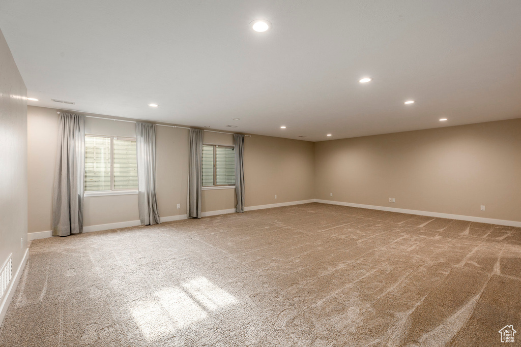 Photo 11 for MLS #2105396 at 738 N Rolling Hills Dr