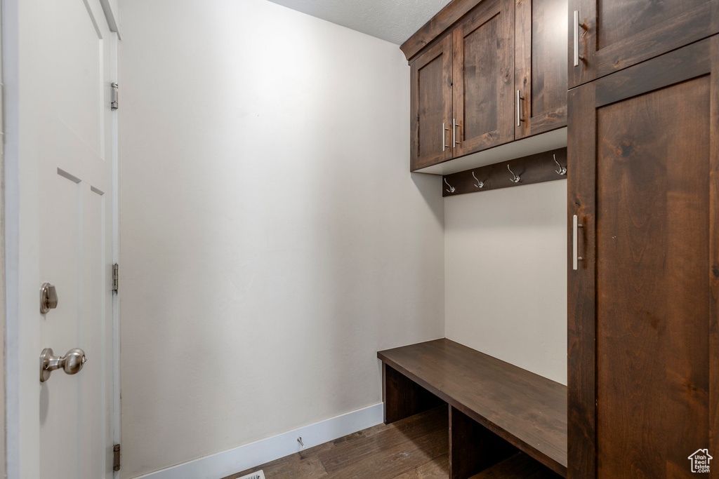 Photo 27 for MLS #2105396 at 738 N Rolling Hills Dr