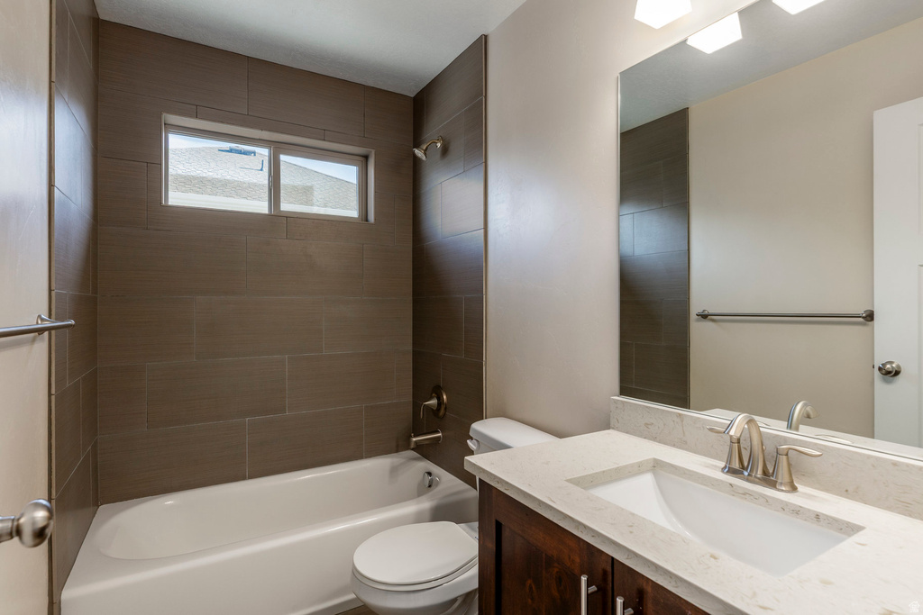 738 N ROLLING HILLS DR Heber City, UT 84032