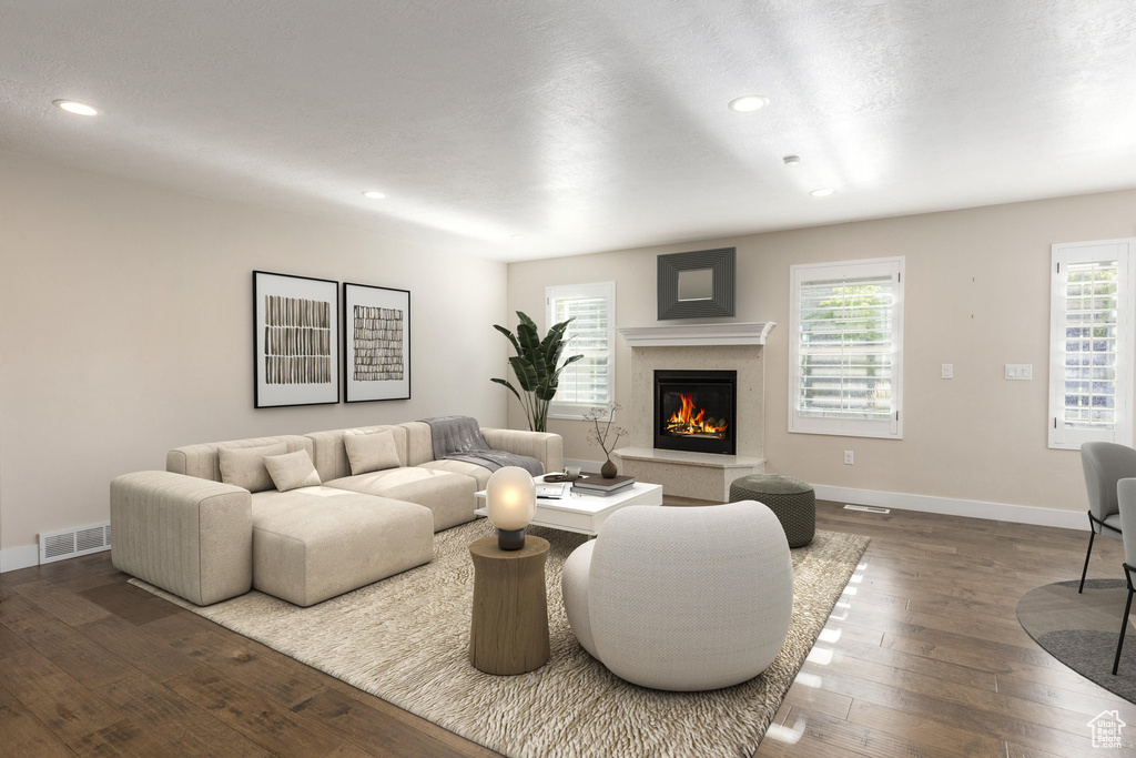 Photo 6 for MLS #2105396 at 738 N Rolling Hills Dr