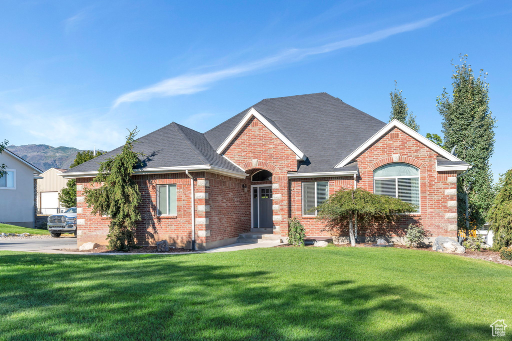 107 N CLARK LN Payson, UT 84651