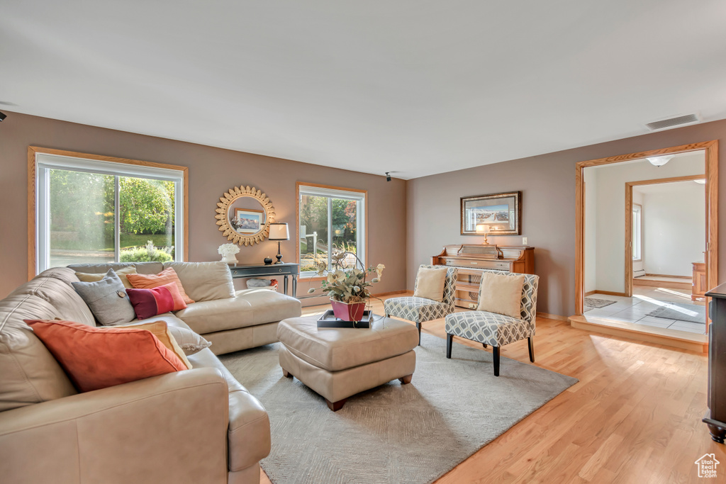 Photo 6 for MLS #2105412 at 3071 E 7335 South