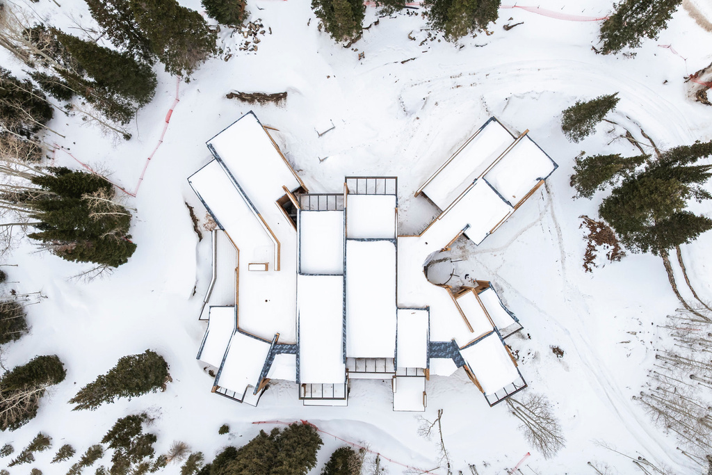 329 WHITE PINE CANYON RD Park City, UT 84060