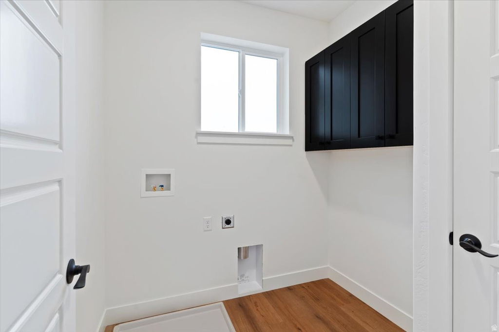 2519 W 2950 N Farr West, UT 84404