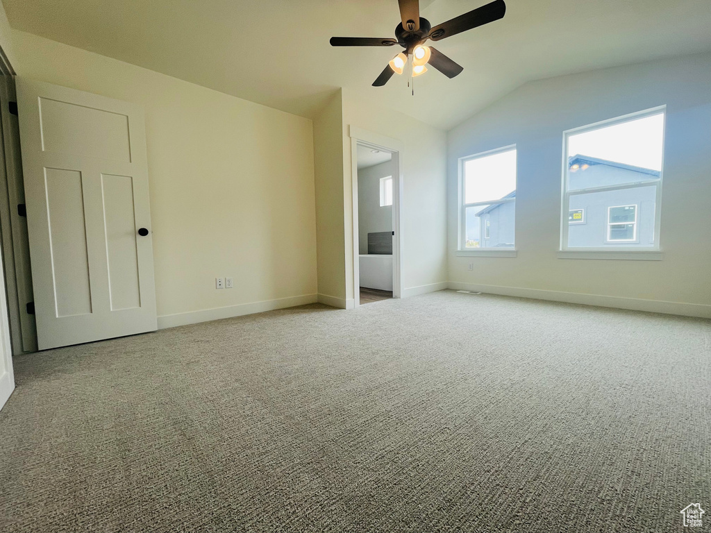 Photo 18 for MLS #2105438 at 845 S Greenway Dr