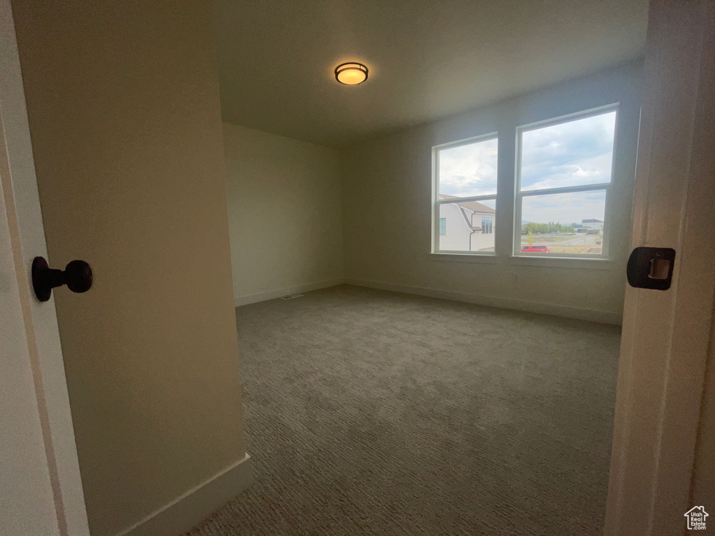 Photo 33 for MLS #2105438 at 845 S Greenway Dr