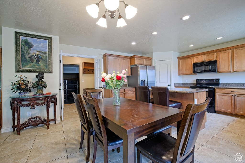 Photo 10 for MLS #2105442 at 1332 E Cinnamon Ridge Way