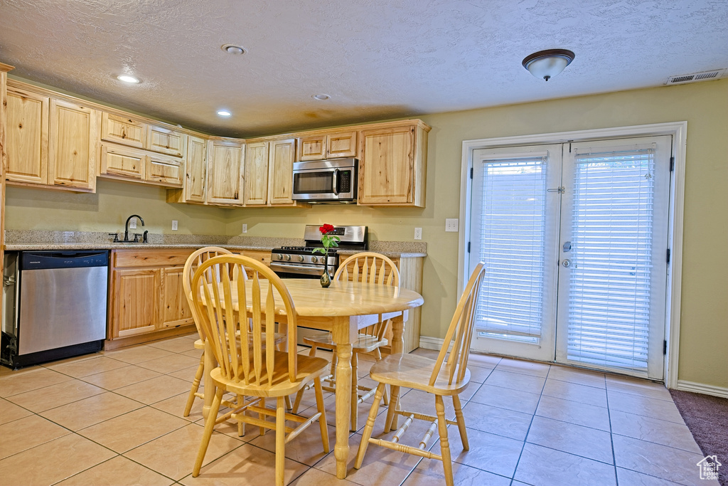 Photo 16 for MLS #2105442 at 1332 E Cinnamon Ridge Way
